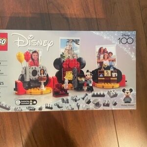 LEGO 40600 Disney 100 Years Celebration Set With Mickey Mouse Set NEW Sealed HTF